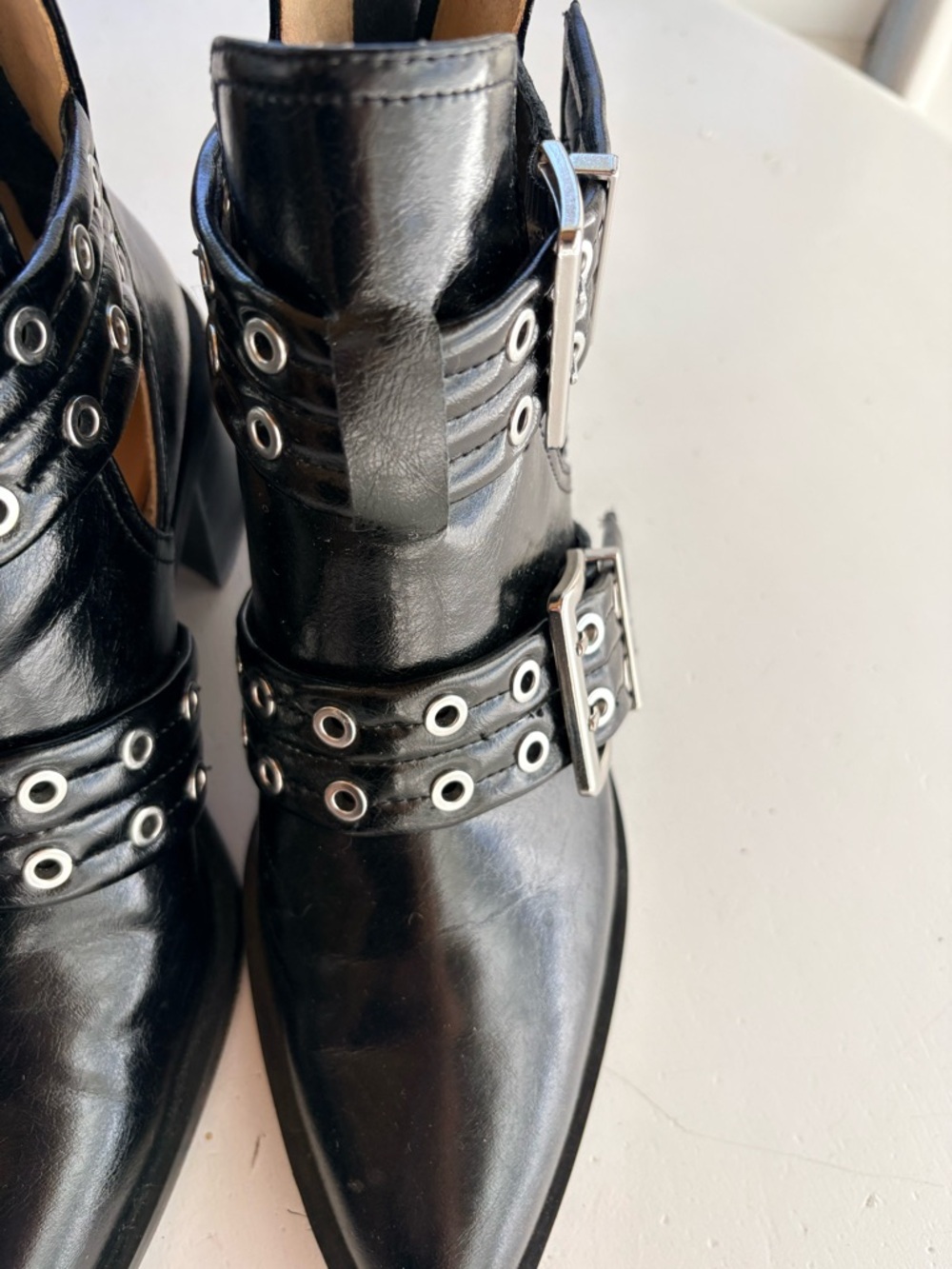 Women's Steve Madden Black Pointed-Toe Buckle Ankle Boots - Picture 3 of 11